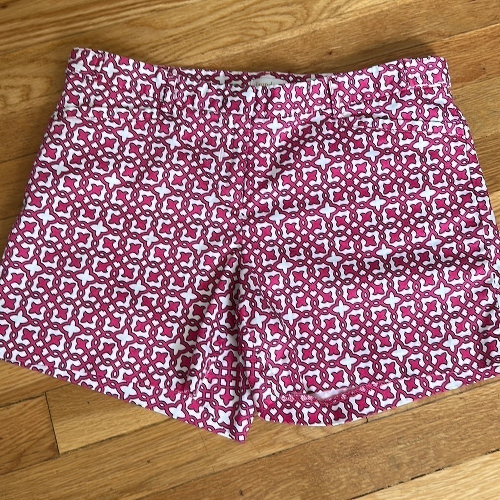 laundry by Shelli Segal pink and white flat pocket khaki shorts size 6